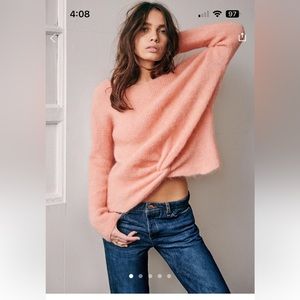 Sezane Zebulon sweater in peach color size small